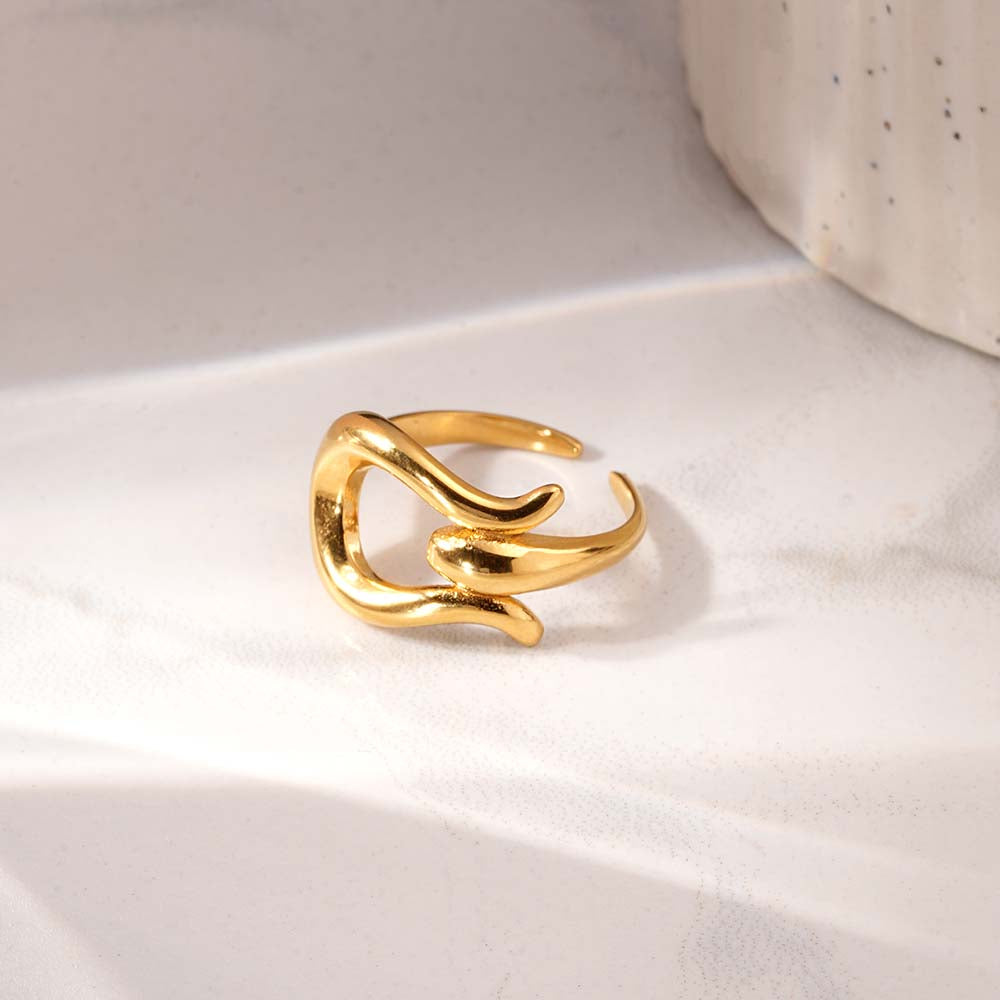 Ember Curve Adjustable Ring