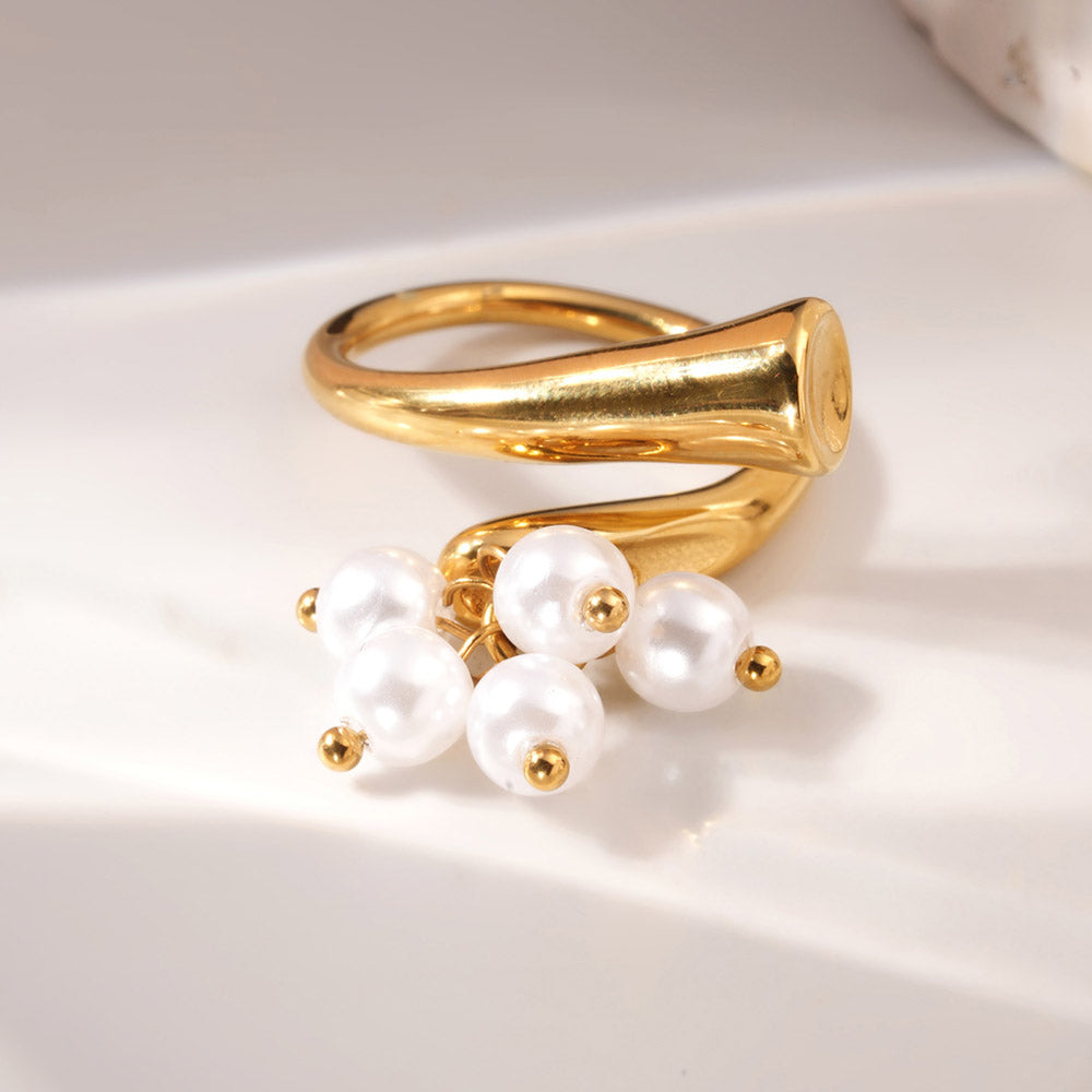Ornate Pearls Tassel Ring