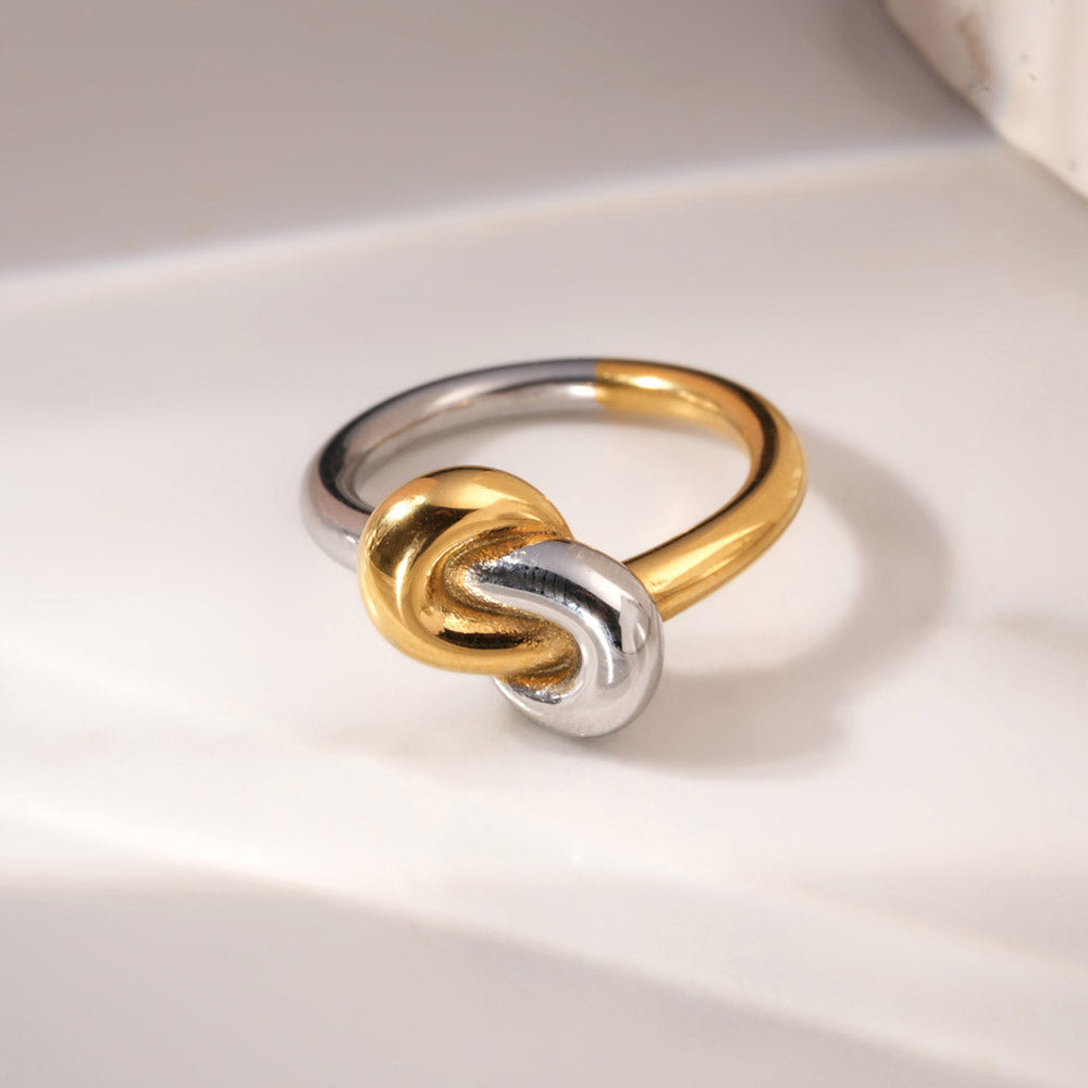 Entwined Love Knot Ring